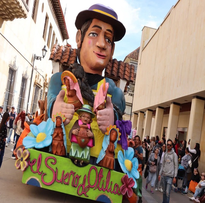 El FICC comenzó en grande: con un desfile que celebró el campo y la cultura boyacense